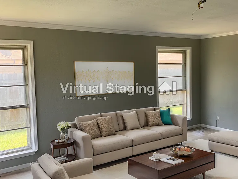 1311 Farhills Dr — Photo 3