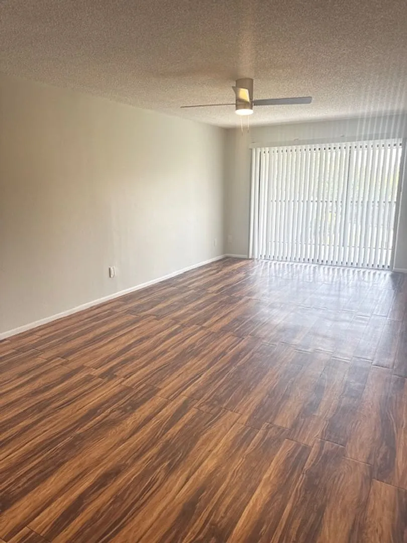Whitfield Village Apartments — Photo 4