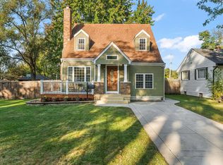8210 Hohman Ave, Munster, IN 46321
