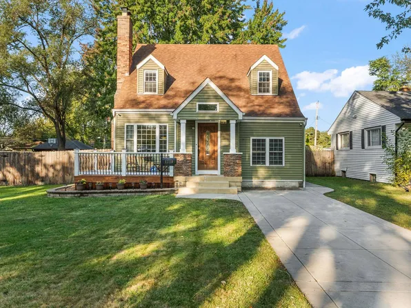 8210 Hohman Ave, Munster, IN 46321