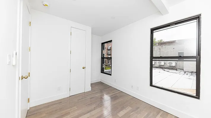 Rented by RBM Management | media 18