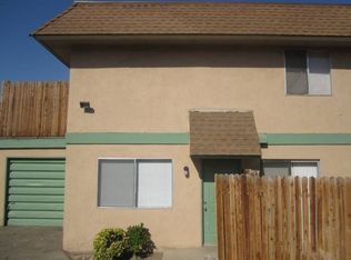 4001 Soranno Ave APT B, Bakersfield, CA 93309