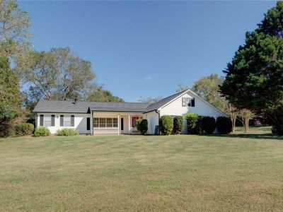 318 Cedar Creek Rd, Jackson, GA, 30233
