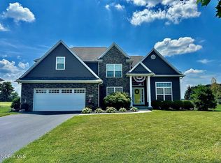 4928 Prestonwood Rd, Perrysburg, OH 43551