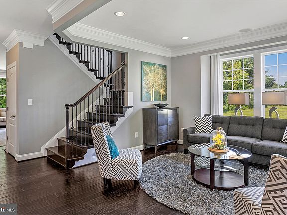 5th image of 10807 Meridian Hill Way