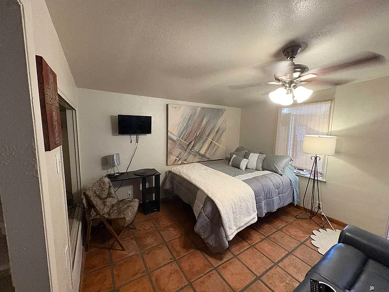 1480 S 7th Ave #1 — Photo 14