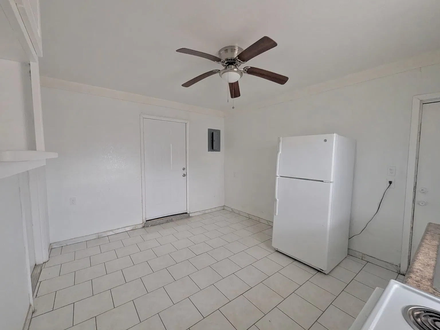 1 bed, 1.0 bath, 600 sqft, $450 — Photo 4