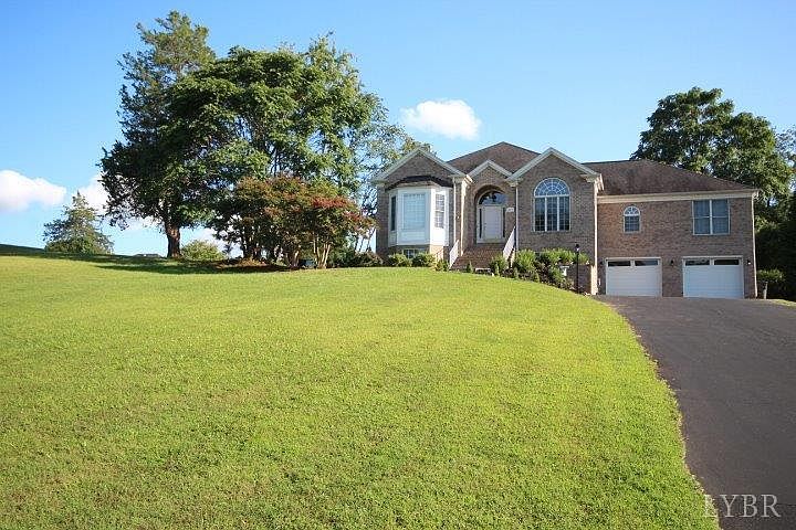 1st image of 313 Eastwind Dr #47