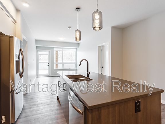 4th image of 1215 Saint Paul St #205
