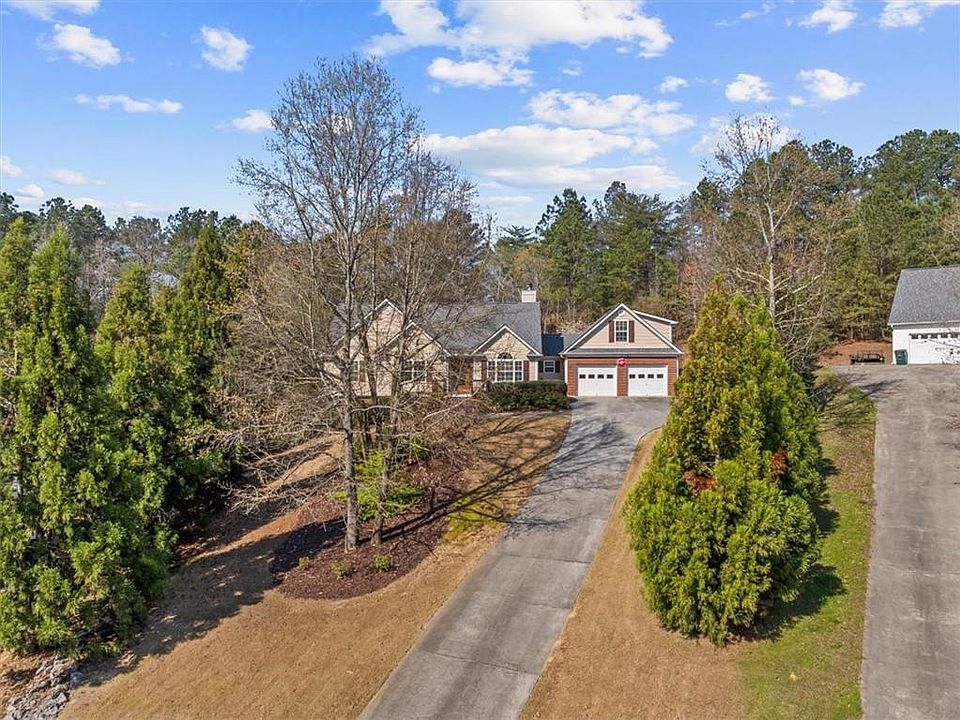1st image of 150 Kings Ct SW