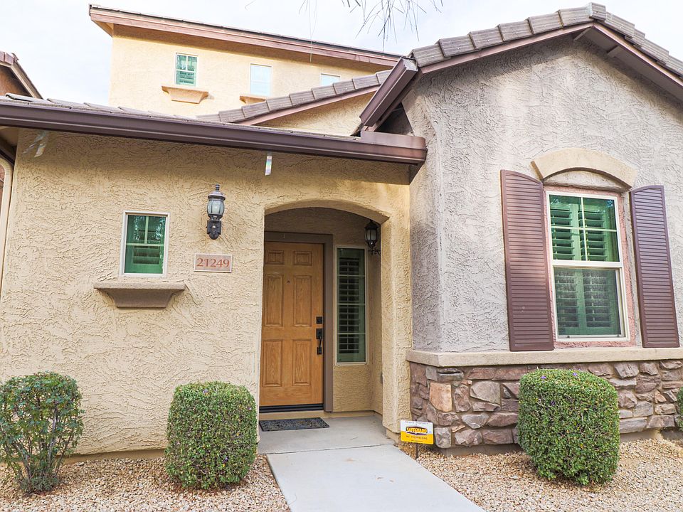 1st image of 21249 N 36th Pl