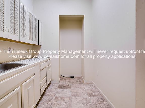 3rd image of 1133 Texas Ave Unit B