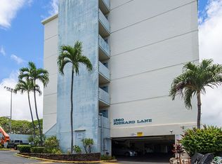 1260 Richard Ln APT 102, Honolulu, HI 96819