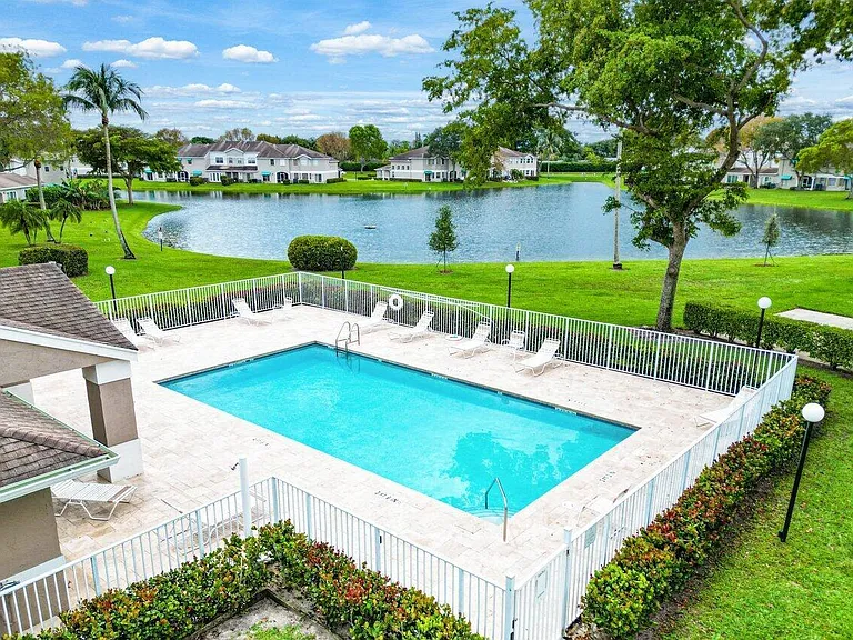 9939 Boca Gardens Trl #D — Photo 22