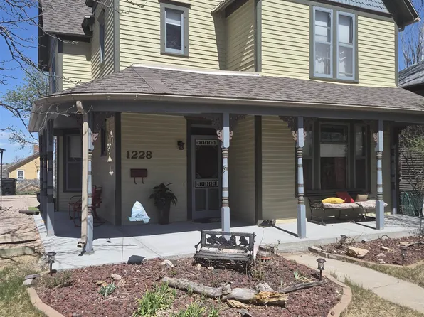 1228 Quincy St, Rapid City, SD 57701
