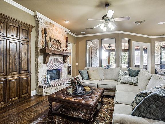 5th image of 12194 Flynt Dr
