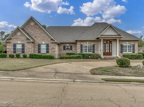 105 W Legacy Dr, Brandon, MS 39042