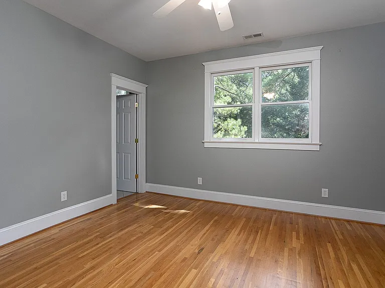 81103 Alexander — Photo 20