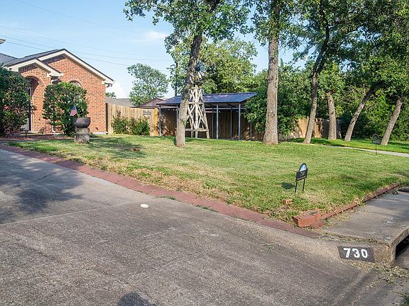 5th image of 730 Rolling Oaks Dr
