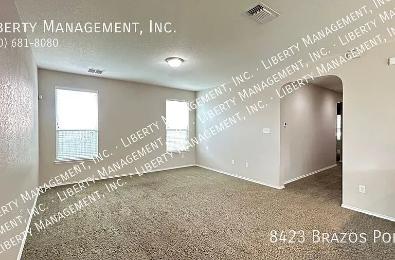 8423 Brazos Point — Photo 5