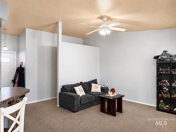 5th image of 20549 Hancock Ave
