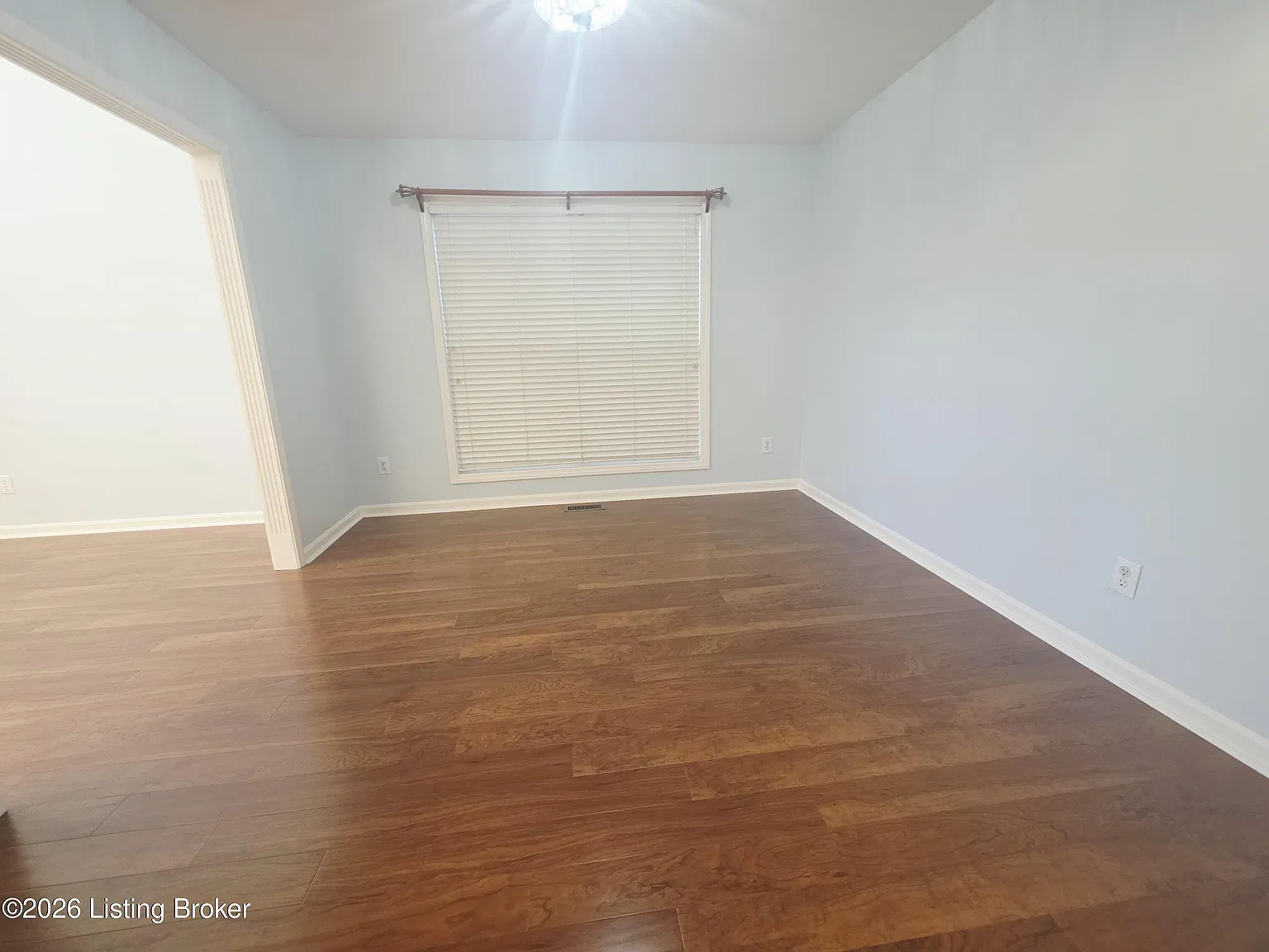 4 bed, 2.5 bath, 2309 sqft, $2,750 — Photo 4