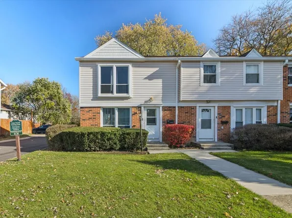 (undisclosed Address), Streamwood, IL 60107
