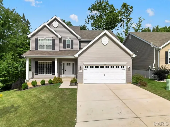 866 Boulder Crest Ct, Eureka, MO 63025