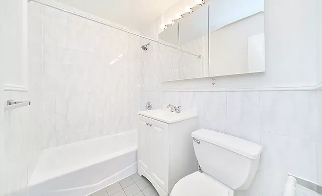 Rented by Living New York | media 5