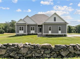 1246 Main Rd, Westport, MA 02790