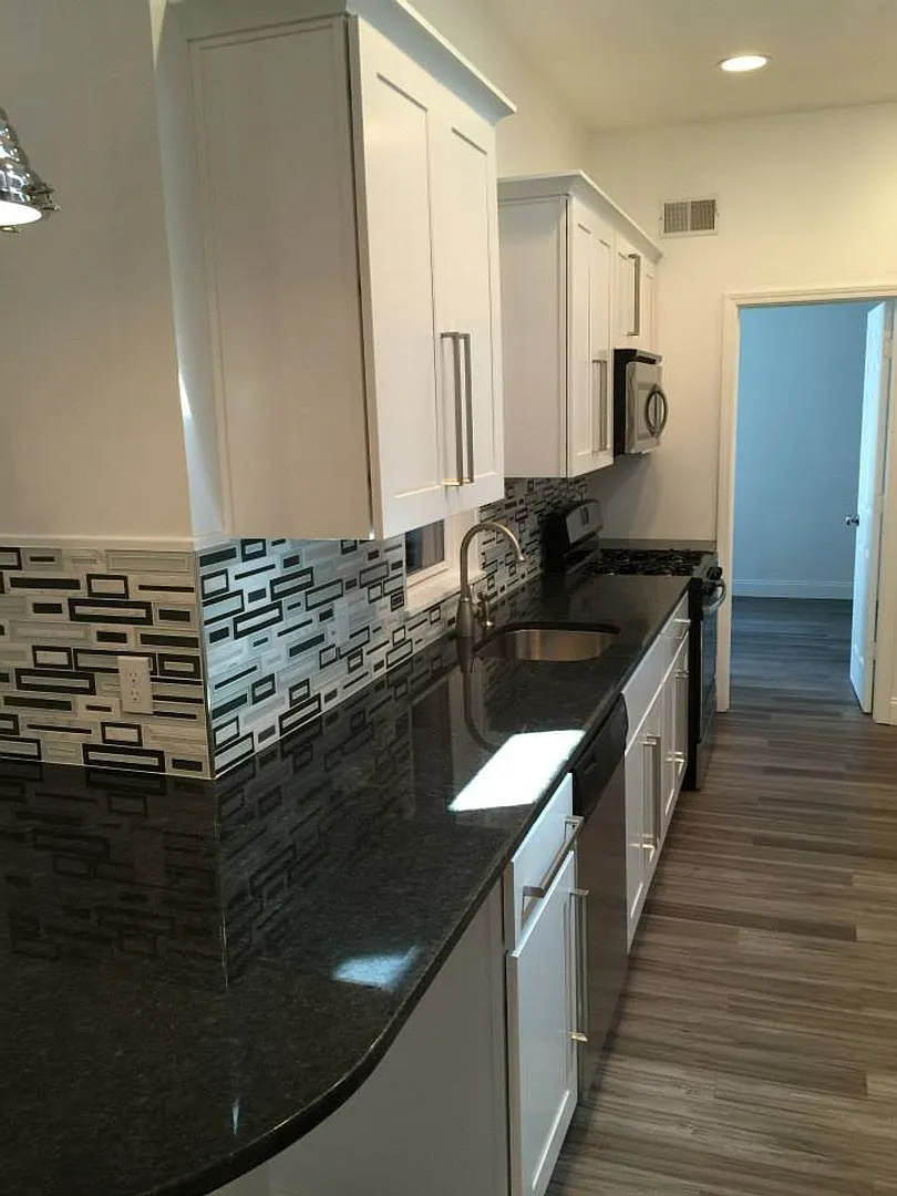 1708 Sidney St #1 photo 1