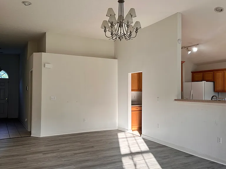 3929 Winthrop Dr — Photo 1