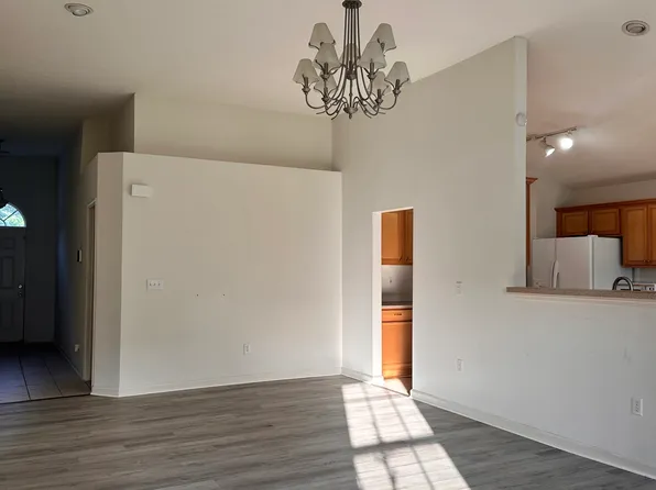 3929 Winthrop Dr, Lexington, KY 40514