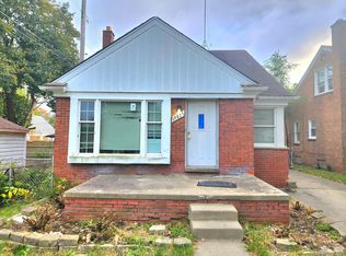 19825 Curtis St, Detroit, MI 48219