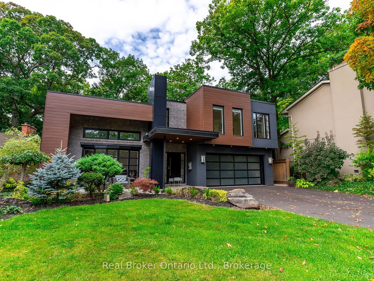 4 bed, $5,500 — Photo 2