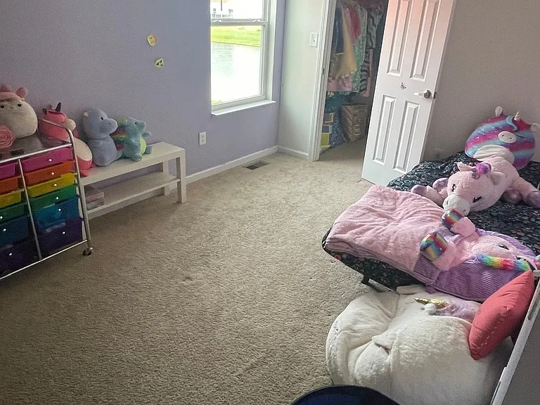 906 Briarstone Dr — Photo 18
