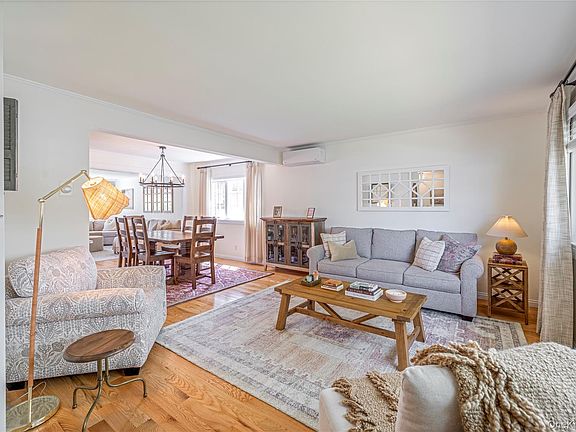 5th image of 73 Virginia Avenue