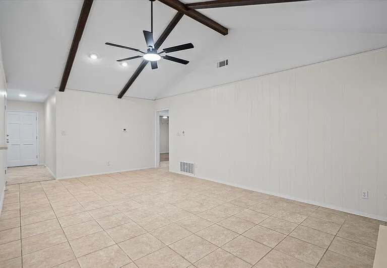 7603 Brookhollow Cv — Photo 11
