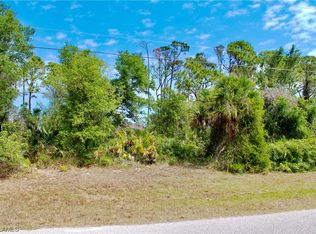 118 Cable Dr, Rotonda West, FL 33947