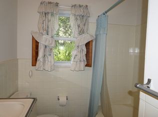 5818 Wilora Lake Rd, Charlotte, NC 28212