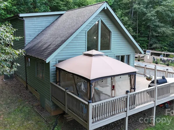 131 Gray Wolf Trl, Sylva, NC 28779