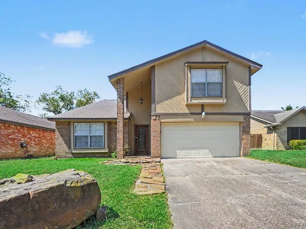 19003 Pine Trace Ct, Humble, TX 77346