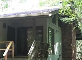 36 Old Poplar Ln, Brevard, NC 28712