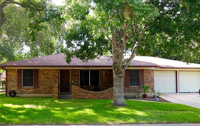 1st image of 10512 Walnut Bend Dr