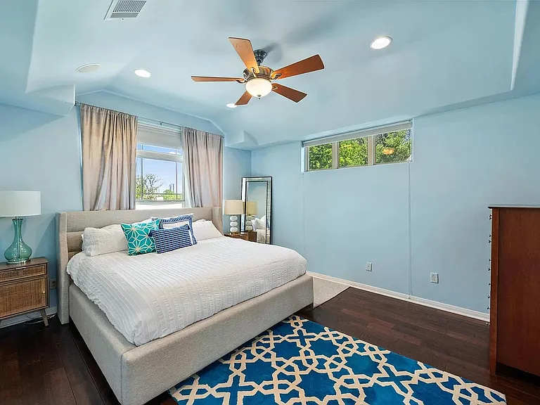606 Fletcher St — Photo 18