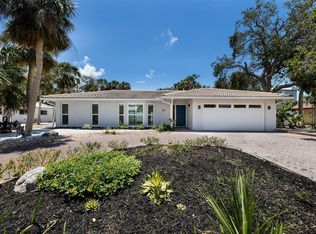 620 Venice Ln, Sarasota, FL 34242
