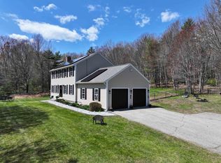 118 Harriman Hill Road, Raymond, NH 03077