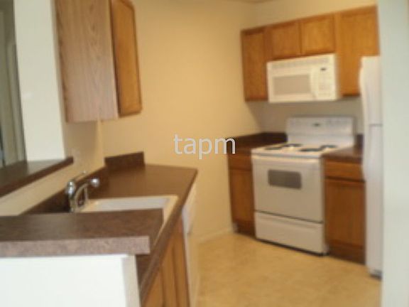 4th image of 2990 W C St #201