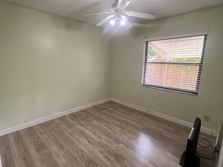 2796 Lancaster Rd — Photo 7