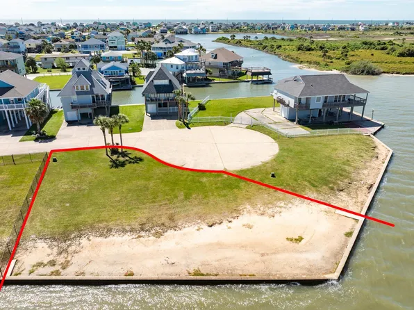 23022 Chiquita St, Galveston, TX 77554